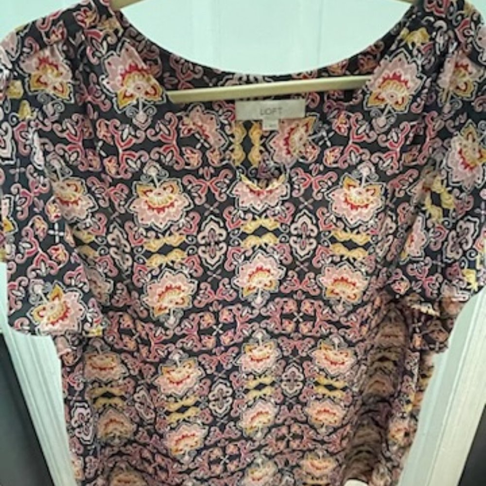 Loft Floral Blouse